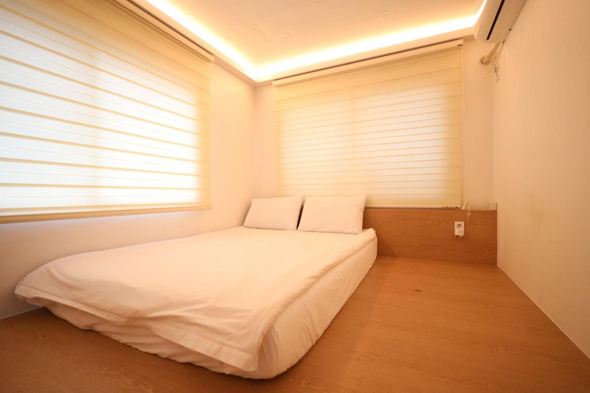 Hotel Huayuanhouse Hq In Hongdae à Séoul Extérieur photo